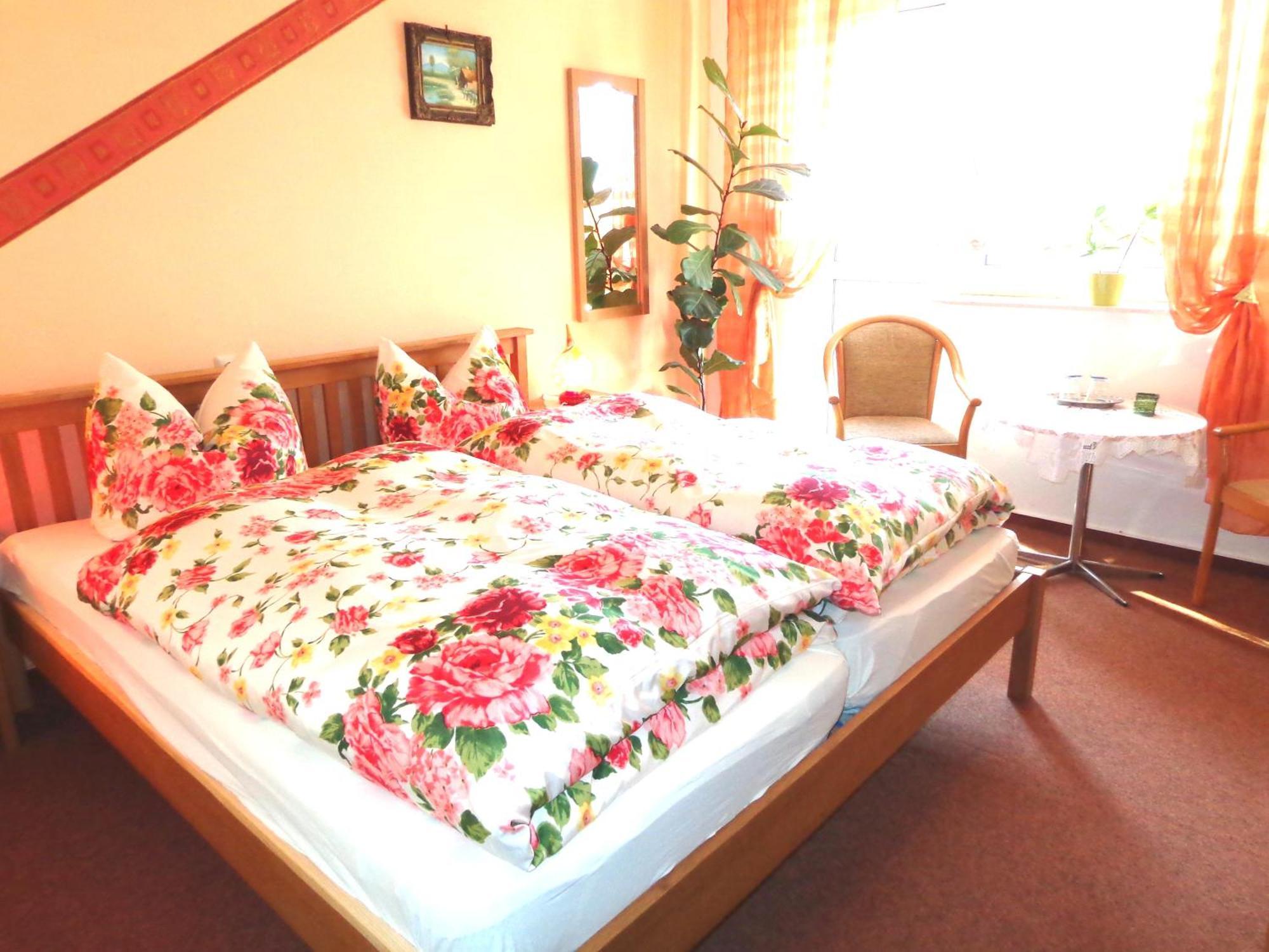 Pension Sonnenhuegel Markersdorf Стая снимка