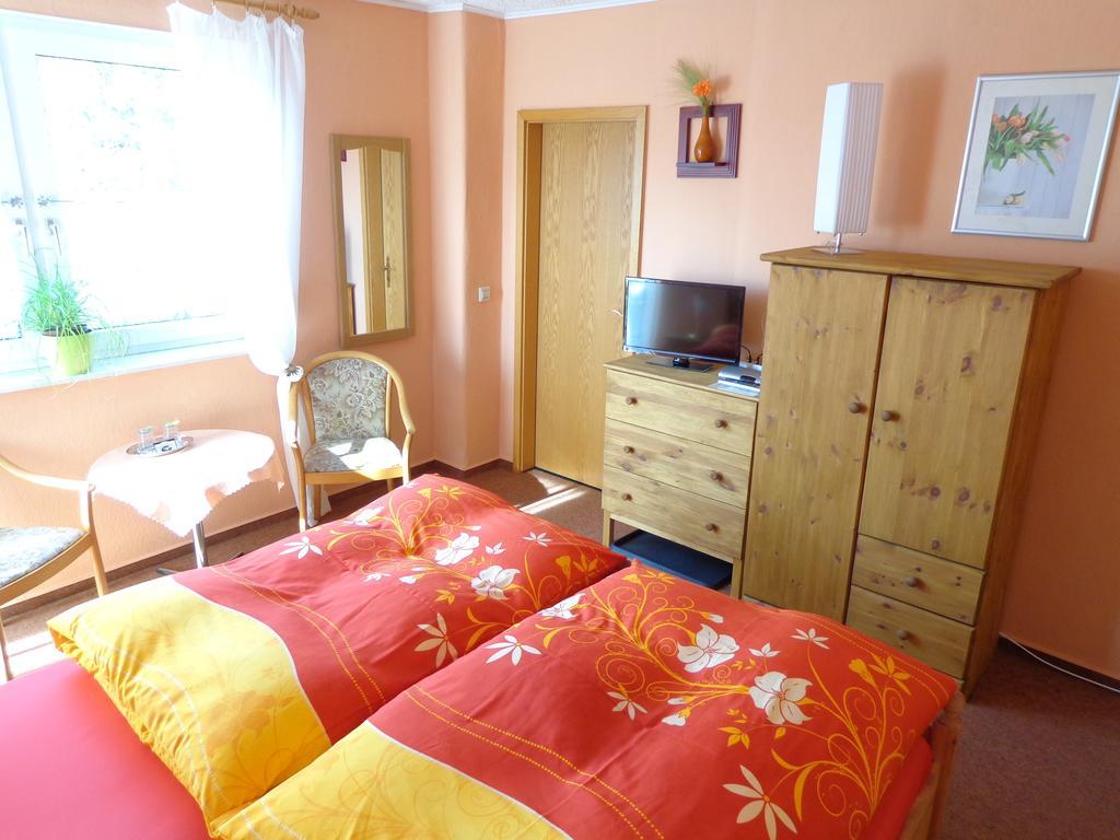 Pension Sonnenhuegel Markersdorf Стая снимка